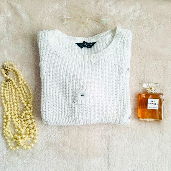 White Crystal Embroidered Cardigan - Picture 7 of 13